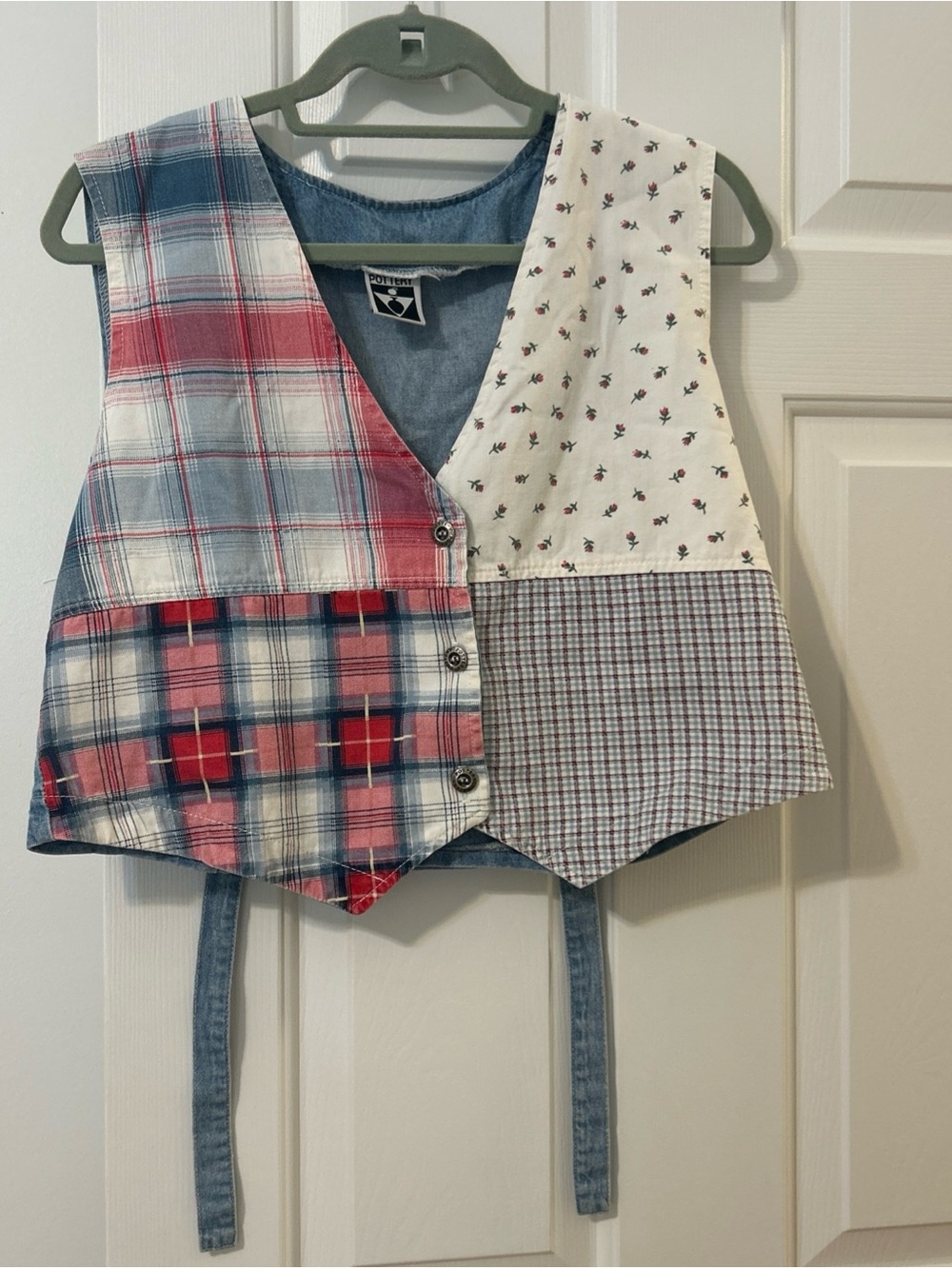 Denim BoHo patchwork vest - Picture 3 of 6